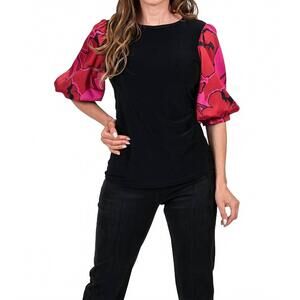 NEW SCAPA puff sleeve top in black/pink